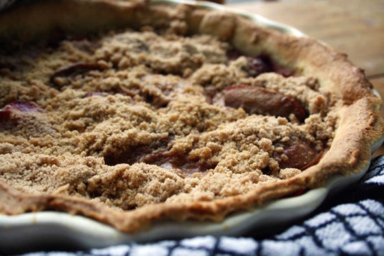 plum streusel tart
