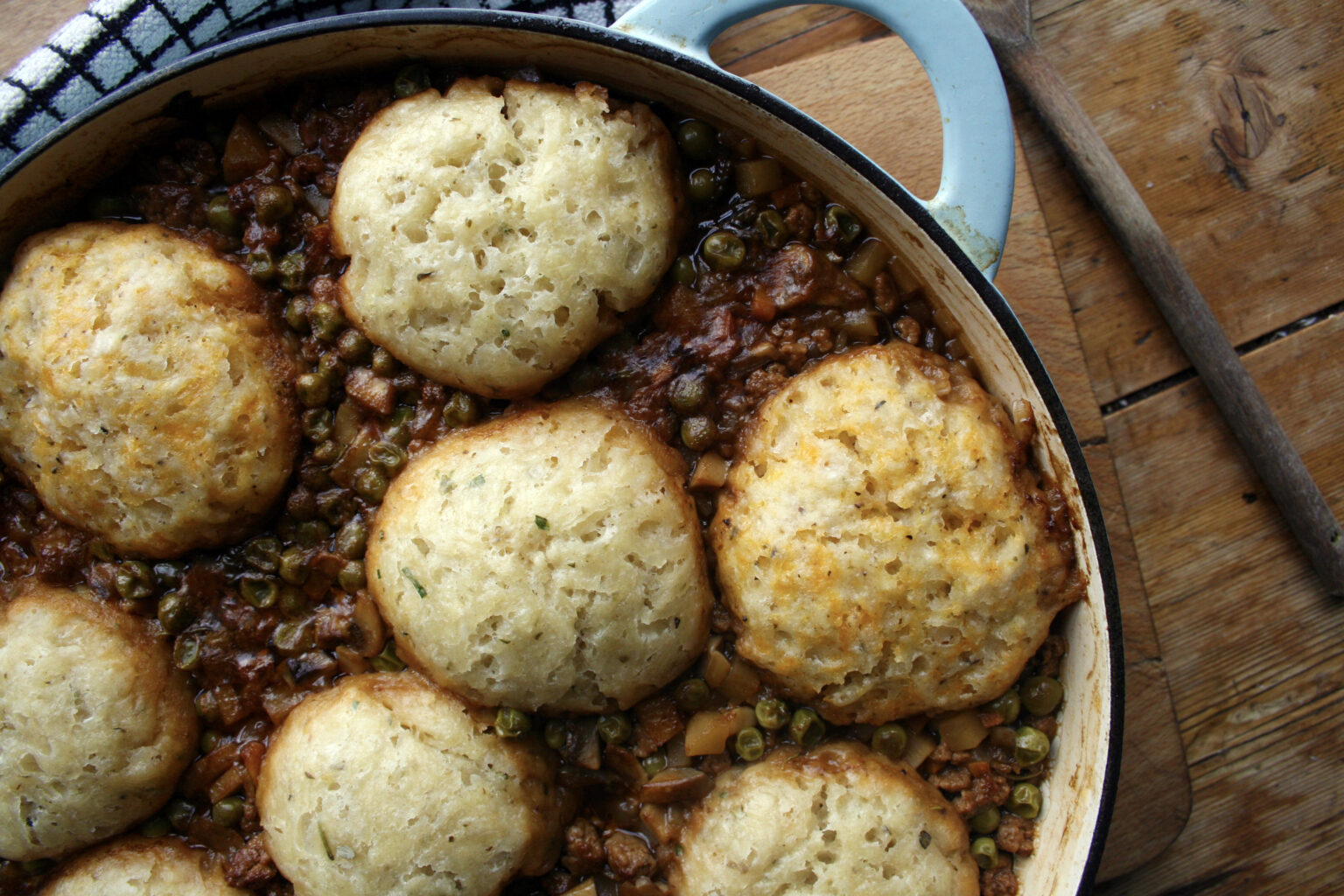 veggie mince stew with cheesy herb dumplings Dom in the Kitchen