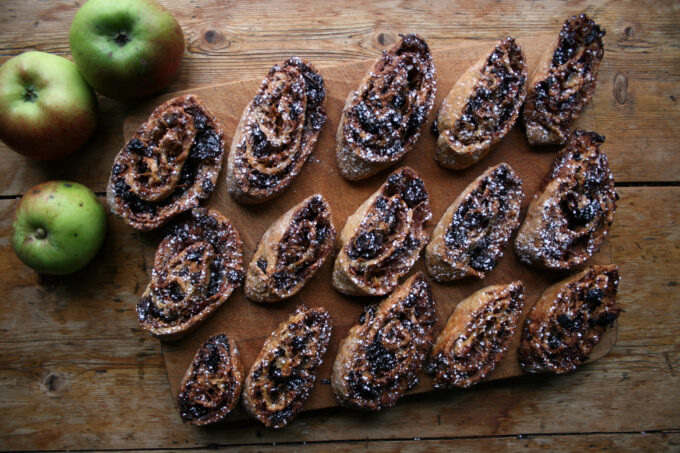apple strudel biscuits