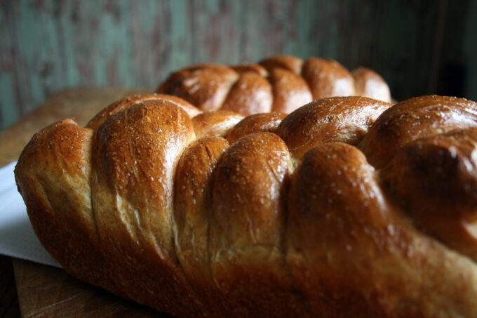 challah bread