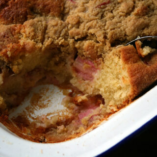 rhubarb pudding