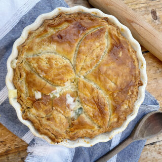 cheesy leek pie
