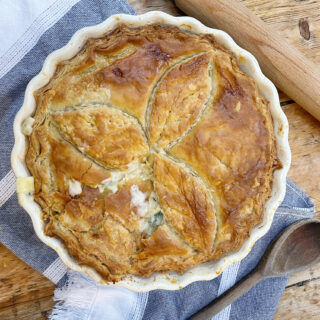 cheesy leek pie