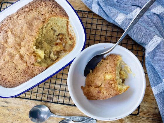 apple pudding cake