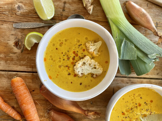 Curried Cauliflower Soup