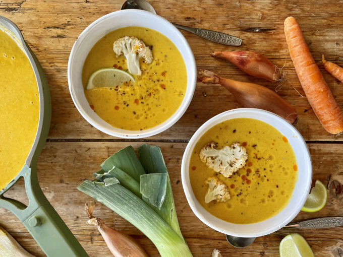 Curried Cauliflower Soup