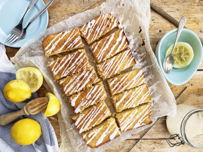 Lemon Drizzle Cake