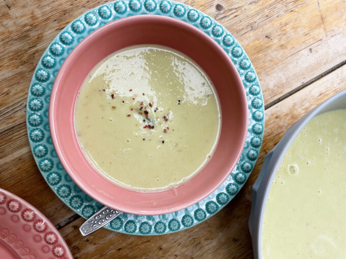 Chilled Leek Potato and Lemongrass Soup