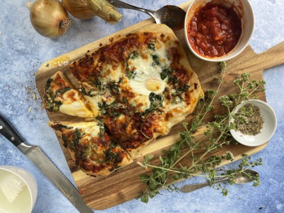 pizza with tomato sauce