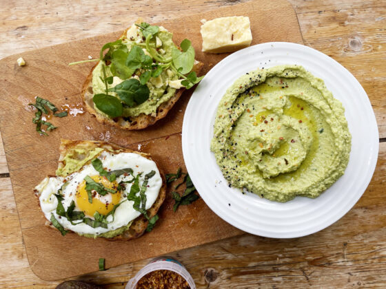 avocado hummus