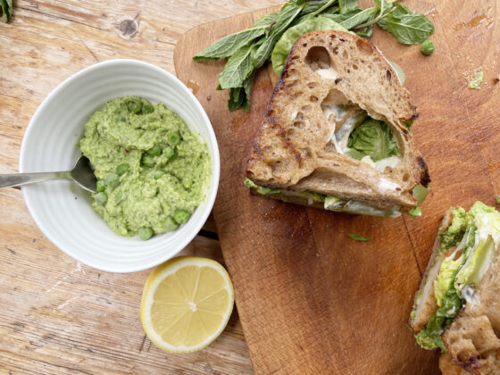 Fish Finger sandwich with a Pea & Mint Smash