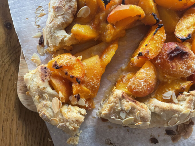 apricot galette