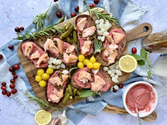 Beetroot Hummus Salmon Platter