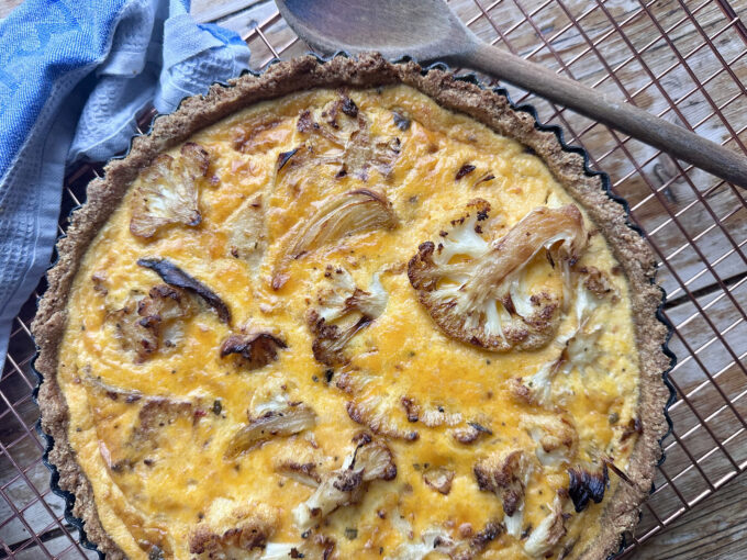 Thai Red Curry Cauliflower Coconut Quiche